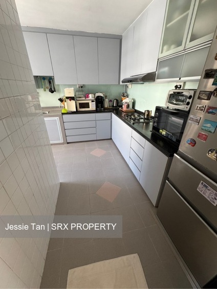 Blk 877 Yishun Street 81 (Yishun), HDB Executive #575374561